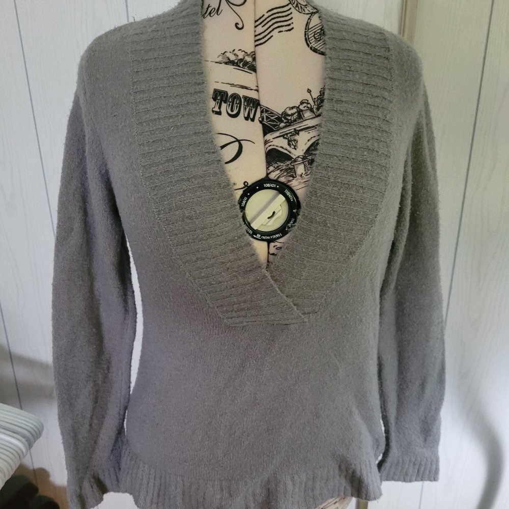 🩵 Grey Sweater